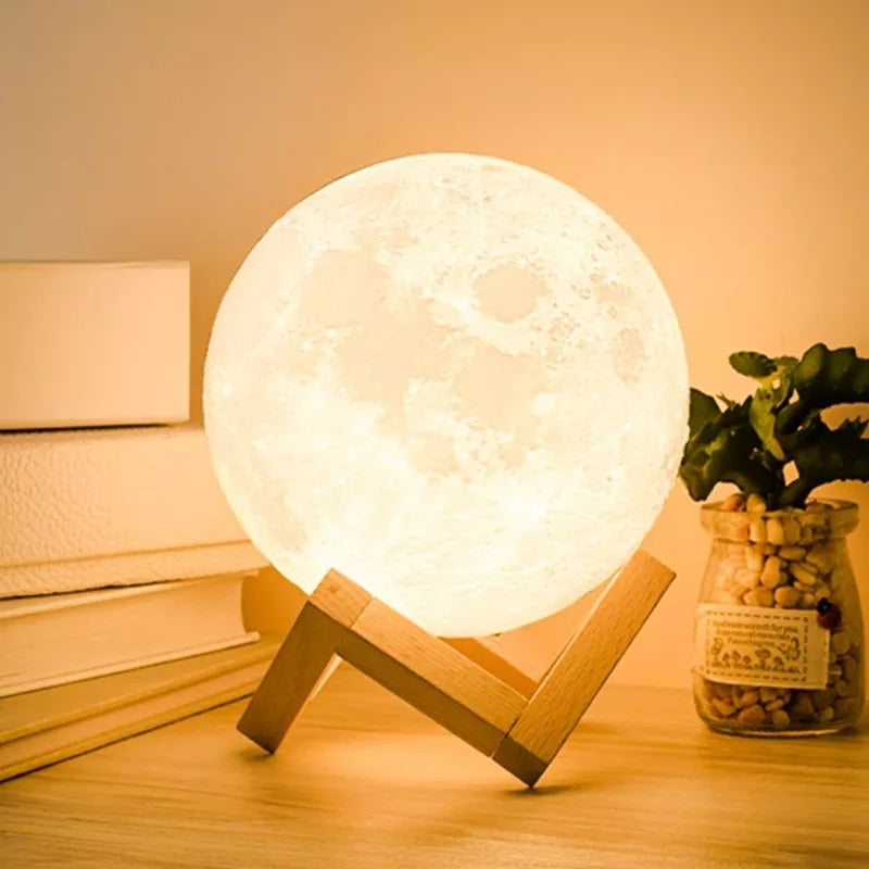 MoonShine - admirable moon lamp